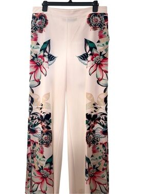 Wide-Leg Floral Print Pants in Cream